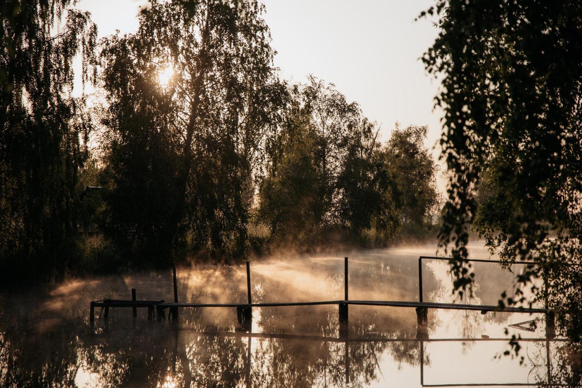 Hotel Zaliv Strasheve Zewnętrze zdjęcie